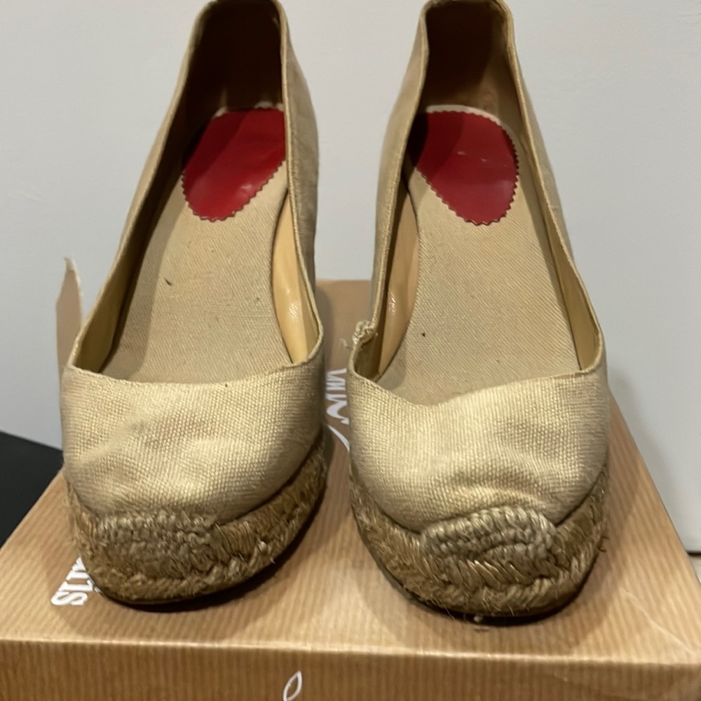 Christian Louboutin used espadrilles beige